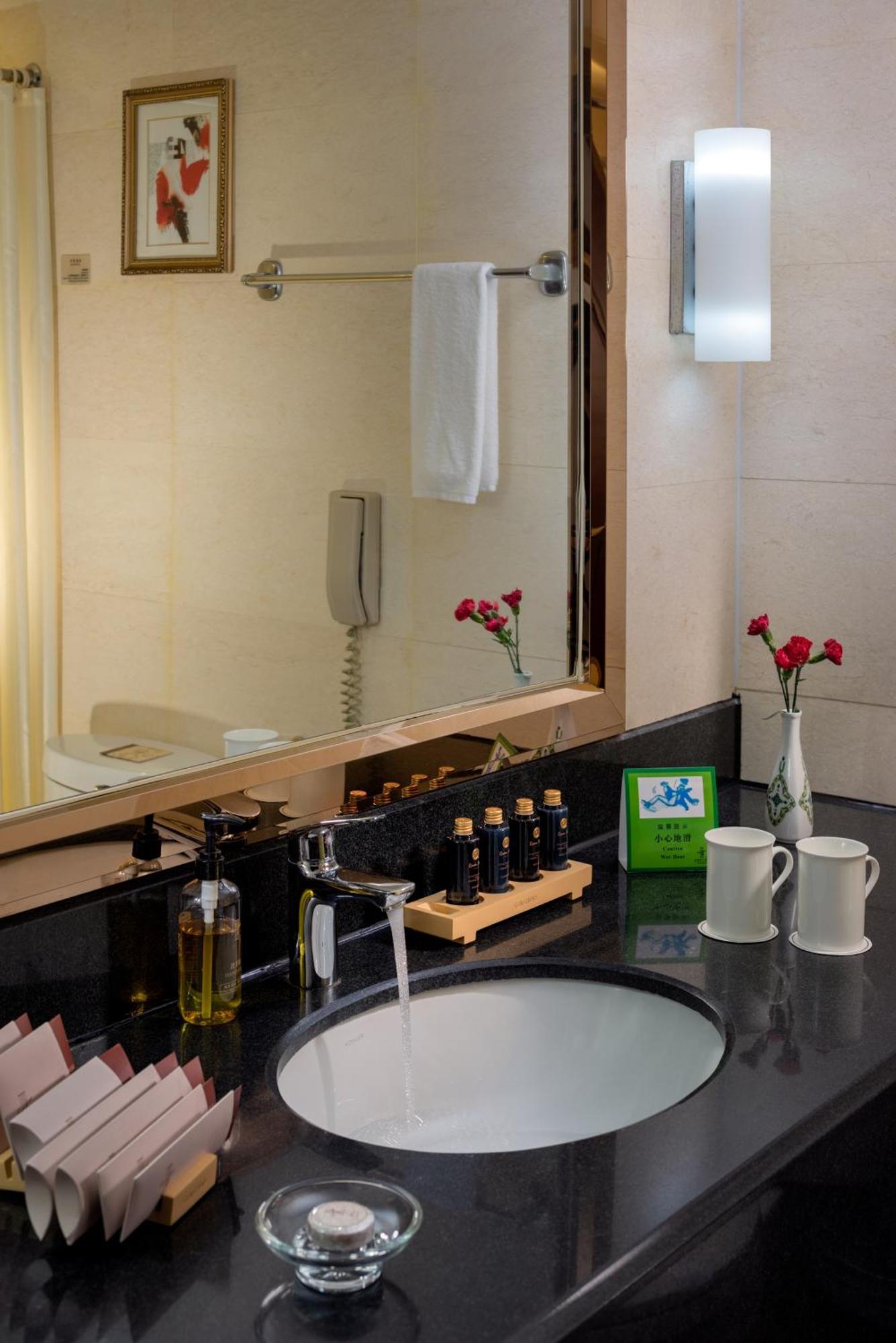 Changsha Sun Shine Hotel Bagian luar foto