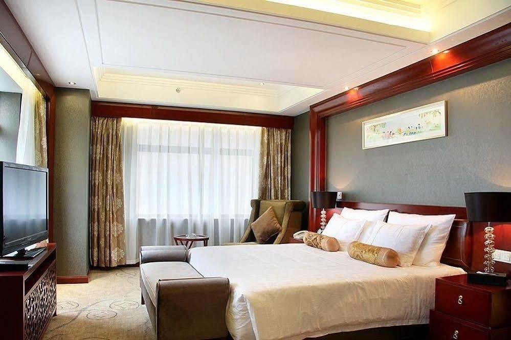 Changsha Sun Shine Hotel Bagian luar foto